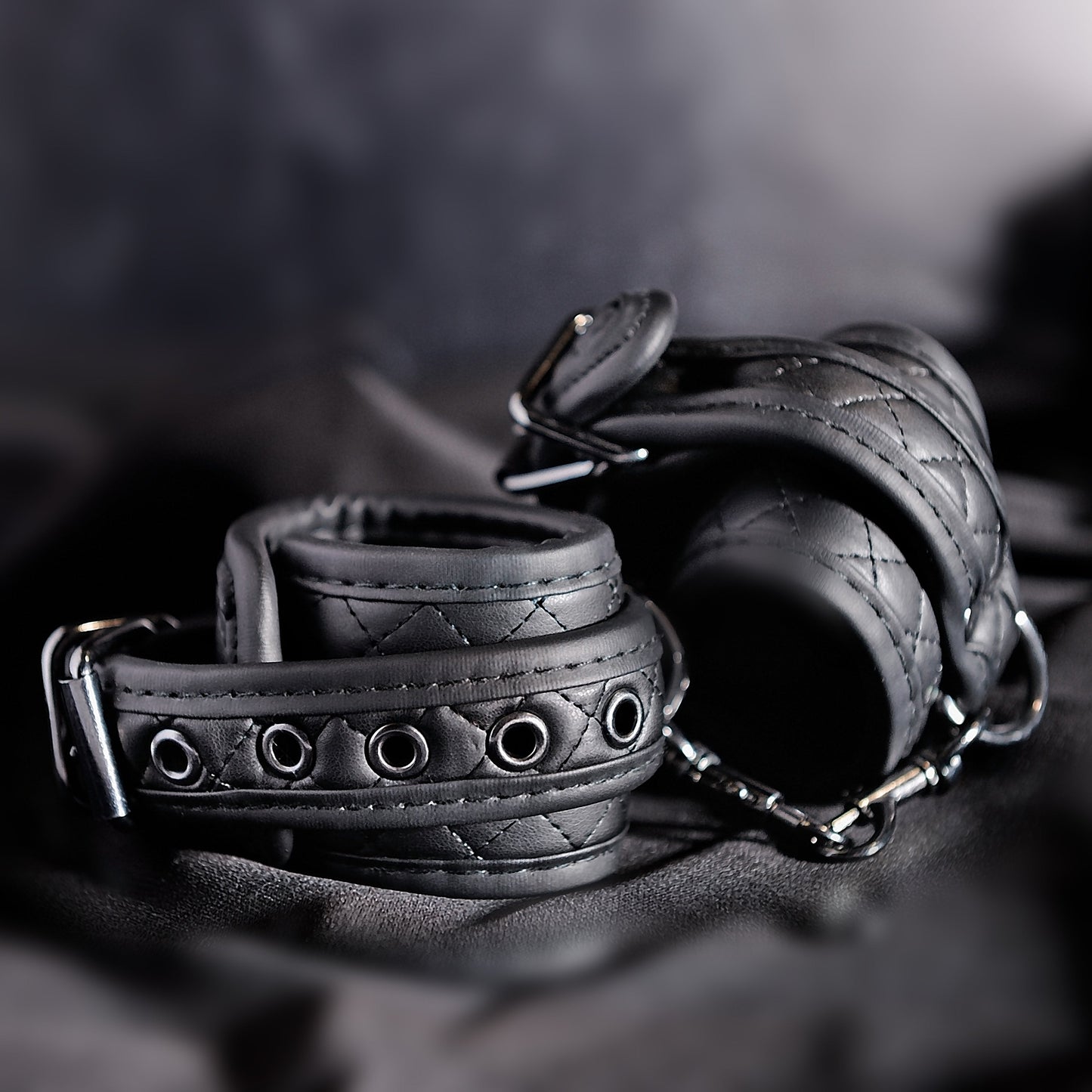 Adam & Eve EVE'S FETISH DREAMS WRIST CUFFS BLACK