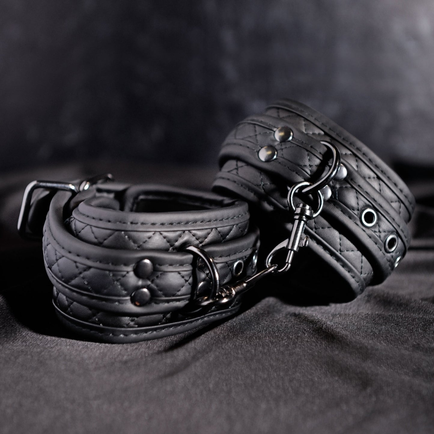 Adam & Eve EVE'S FETISH DREAMS ANKLE CUFFS BLACK