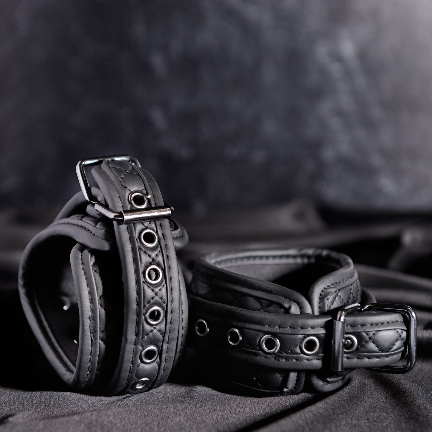 Adam & Eve EVE'S FETISH DREAMS ANKLE CUFFS BLACK
